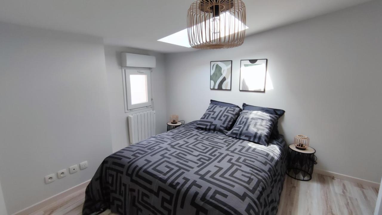 Maison De Ville 600 M Du Marche La Rochelle  Eksteriør billede
